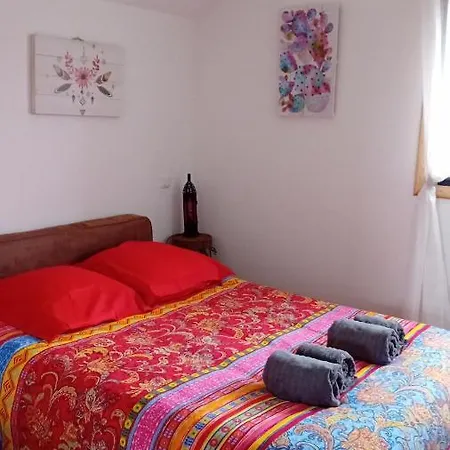 شقة Maison Au Calme Nature Et La Du Marais